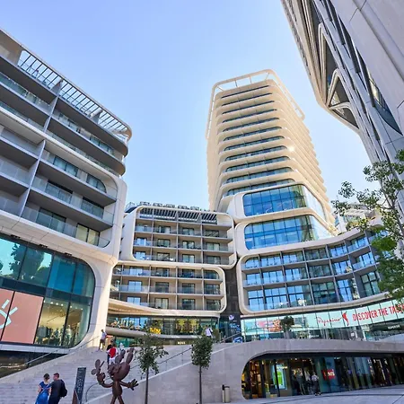 Luxurious Level 26 Getaway