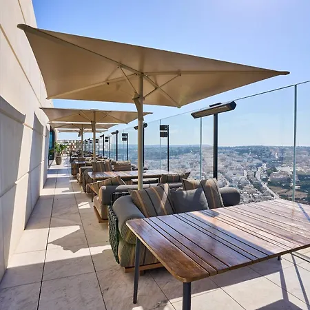 Luxurious Level 26 Getaway *