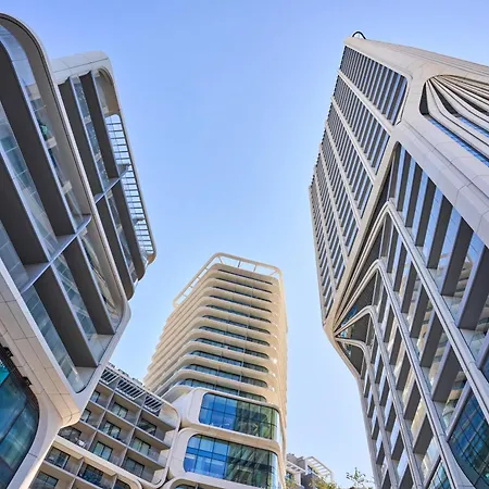 Luxurious Level 26 Getaway Daire Saint Julian's