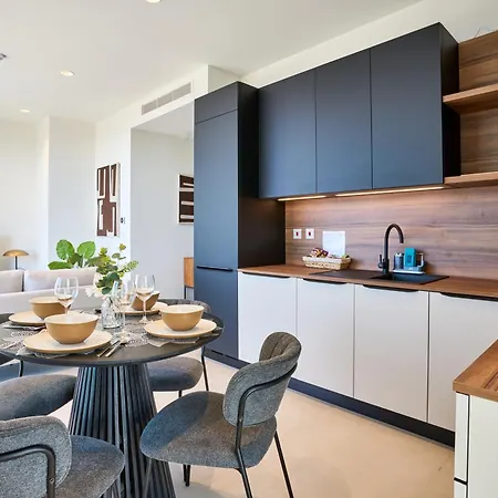 Luxurious Level 26 Getaway Daire Saint Julian's