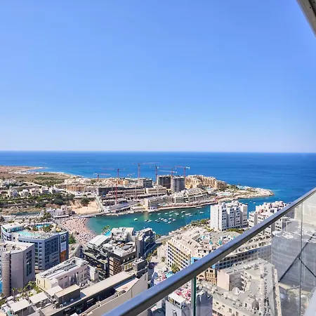 Luxurious Level 26 Getaway