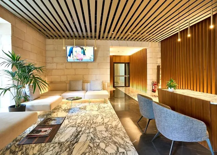 Luxurious Level 26 Getaway アパート Saint Julian's