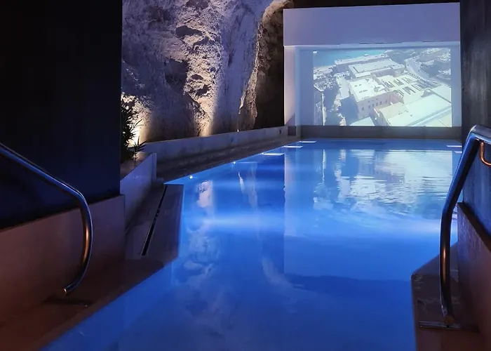 Luxurious Level 26 Getaway * Saint Julian's